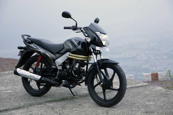 Mahindra bike discount price on road