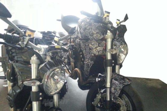Ducati Monster 1198 2 web