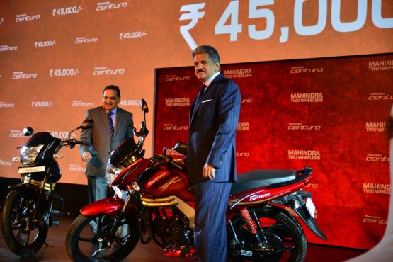 Mahindra deals bike centuro