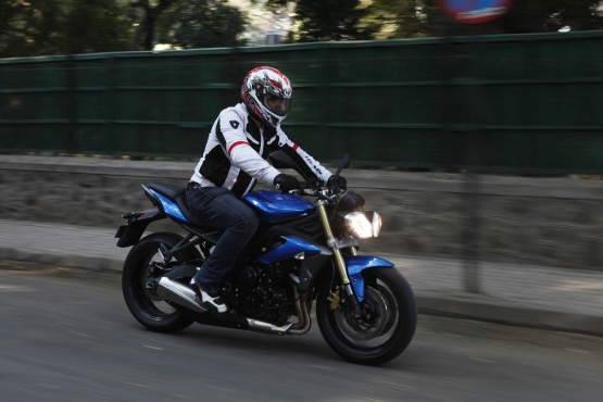 Triumph Street Triple 675 India Ride 6 web