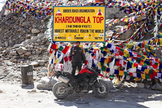 Triumph Tiger Travelogue 6 - leh khardung la web