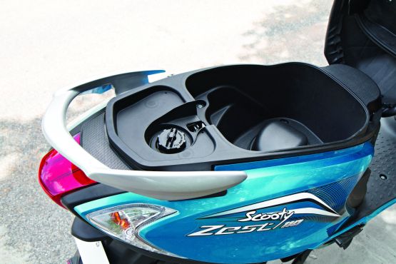 2014 TVS Scooty Zest 110 first ride review web4