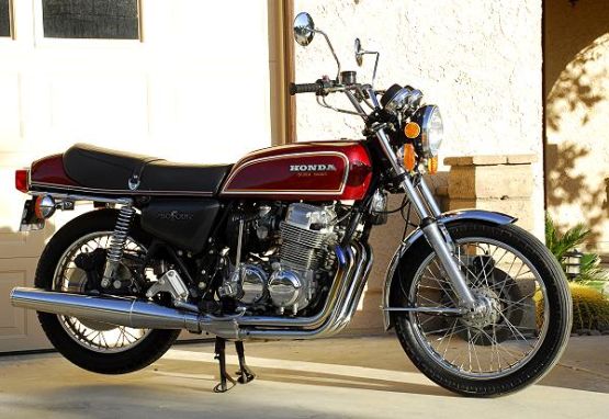 Royal Enfield Classicbased electric bike rendered