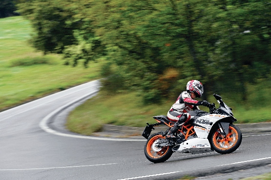 KTM RC 390 (8)