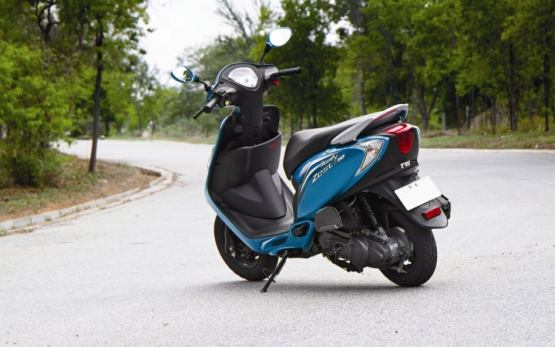 Tvs scooty zest discount 110