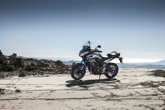 Yamaha MT-09 Tracer (2)