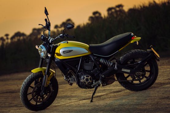 2015 Ducati Scrambler Thailand web 10