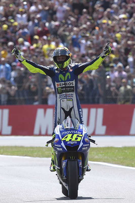 ROSSI Valentino ITA Movistar Yamaha MotoGP (Yamaha) ambiance winner during Moto GP race of the Nettherlands TT Grand Prix at Assen circuit from June 25 to 27th, 2015 in Assen, Netherlands - Photo Studio Milagro / DPPI