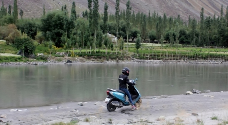 Anam Hashim and the TVS Scooty Zest 110 in Ladakh (2)