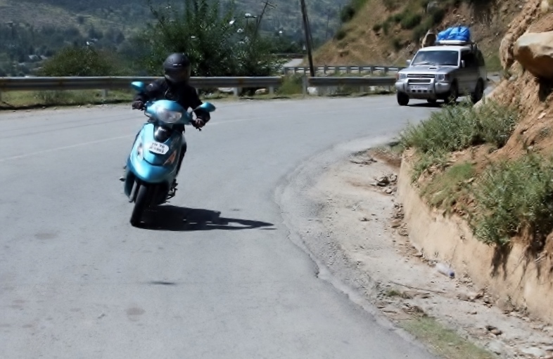 Anam Hashim and the TVS Scooty Zest 110 in Ladakh (9)