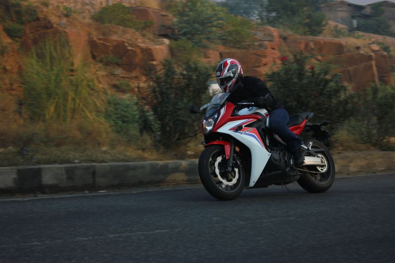 Honda CBR 650F in action web