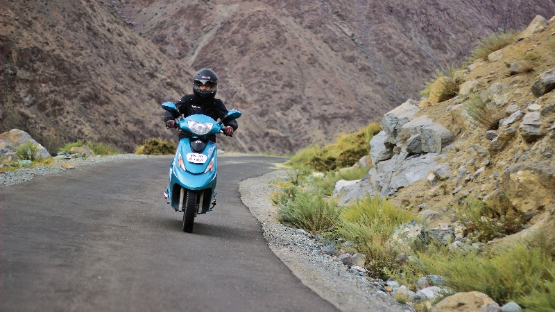 Top of the World_TVS Scooty Zest 110 and Anam Hashim go to Khardung La_Feature (15)
