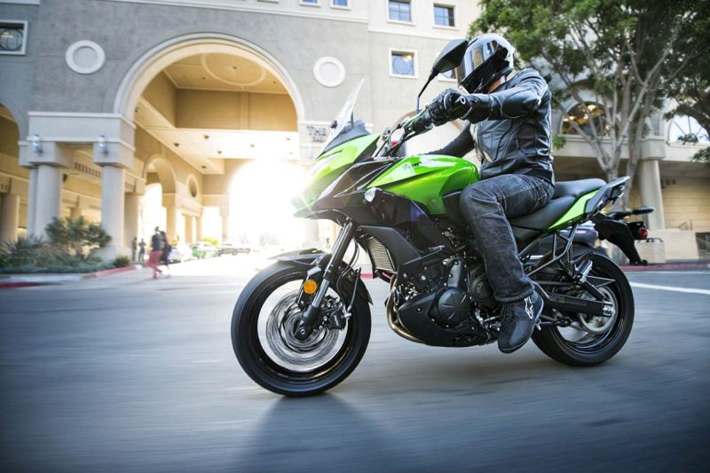 2015 Kawasaki Versys 650 launched web 4