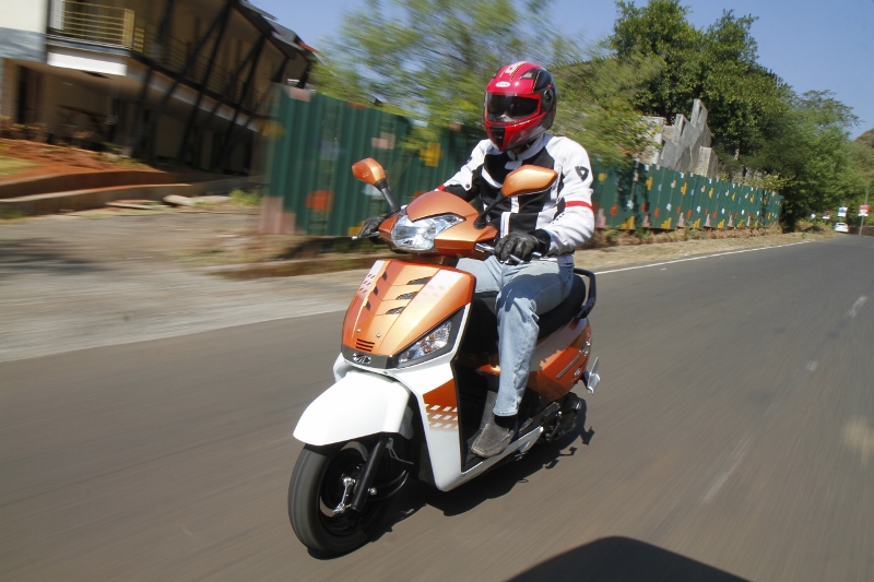 More Gusto for the Gusto Mahindra Gusto 125 First Ride Review (10)