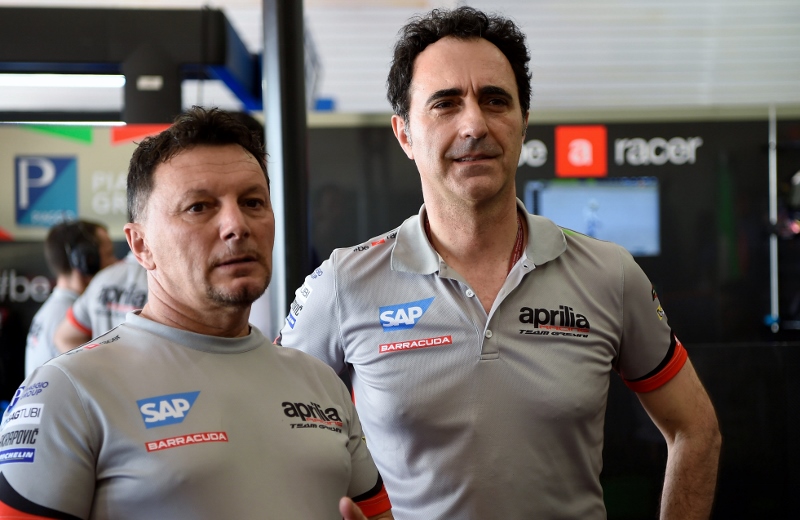 From Inside the Aprilia MotoGP Pit On the Racing Line (11)