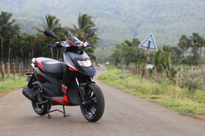 Aprilia moped online price