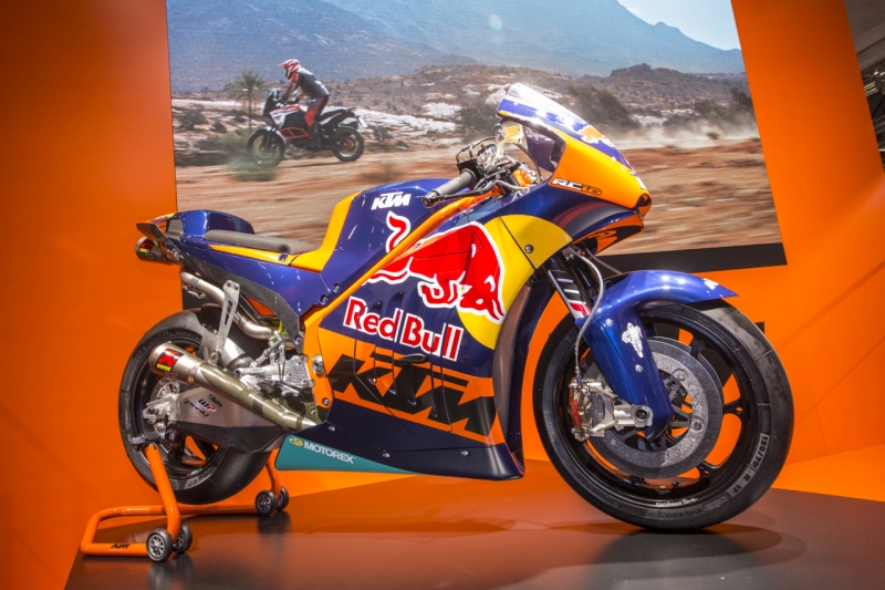 ktm-at-intermot-2016-web-6