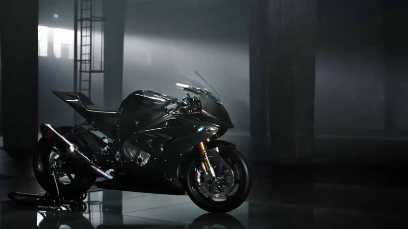 bmw-hp4-race-teaser-web