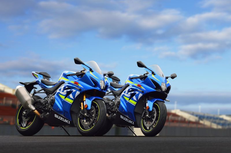 2017 Suzuki GSX-R1000 and All-new GSX-R1000R Introduced Web 2