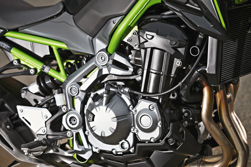 Kawasaki Z900 First Ride Review: Grown-up Middleweight - Bike India