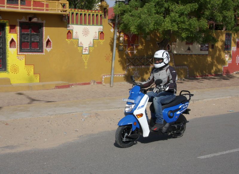 honda cliq 110 cc scooter bike india review