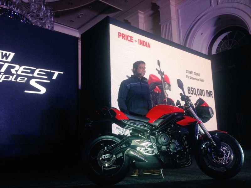 Triumph India Managing Director - Vimal Sumbly with 2017 Street Triple