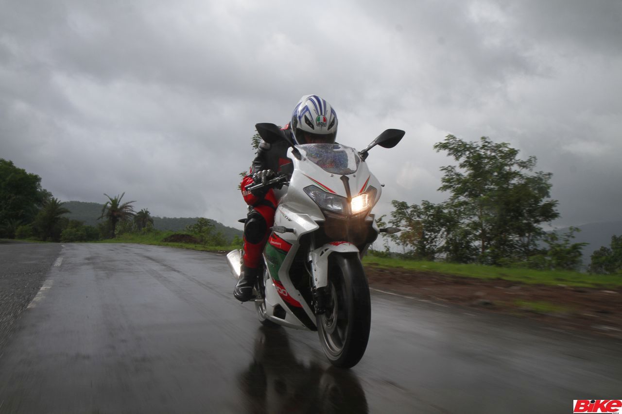new, bike, india, benelli, tornado, 302R, sports, faired, motorcycle, latest, first, ride, news