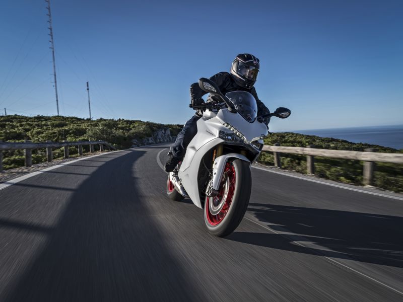 Ducati SuperSport S first ride review