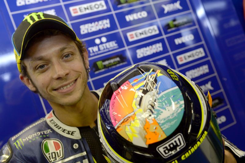 MotoGP Star Valentino Rossi Breaks Leg; Surgery Needed - Bike India