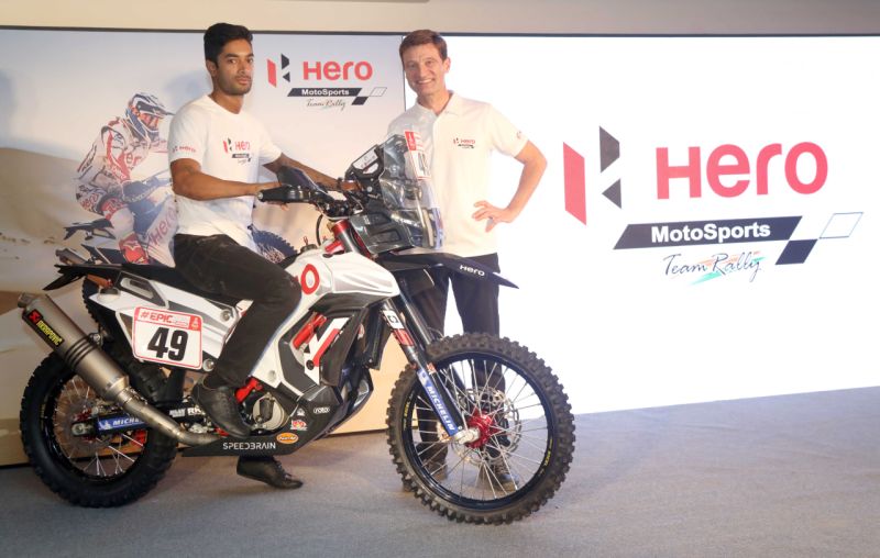 Hero Dakar 2018 CS Santosh - M1