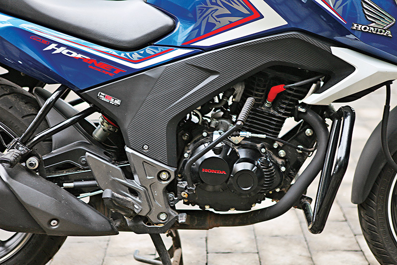 Bajaj_Pulsar_NS160_v_Honda_Hornet_160R_8_WEB