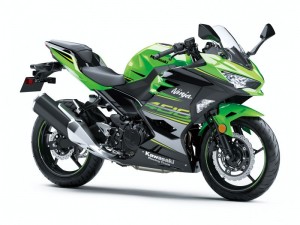 Kawasakin Ninja 400 - Lime Green Ebony (KRT Edition)Statics (2) Web