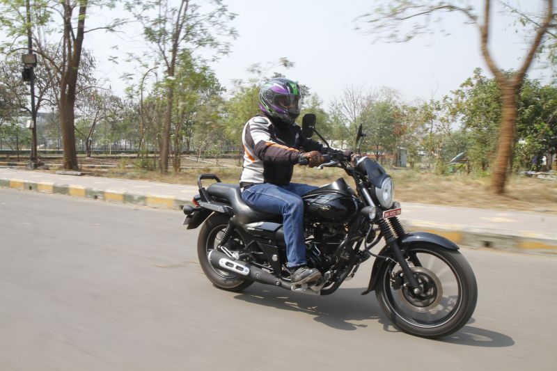 First Ride Review – Bajaj Avenger 180 Street Launched and Ridden