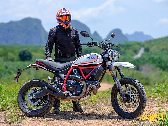 19 Ducati Scrambler First Ride Review Ciao Scrambella Bike India