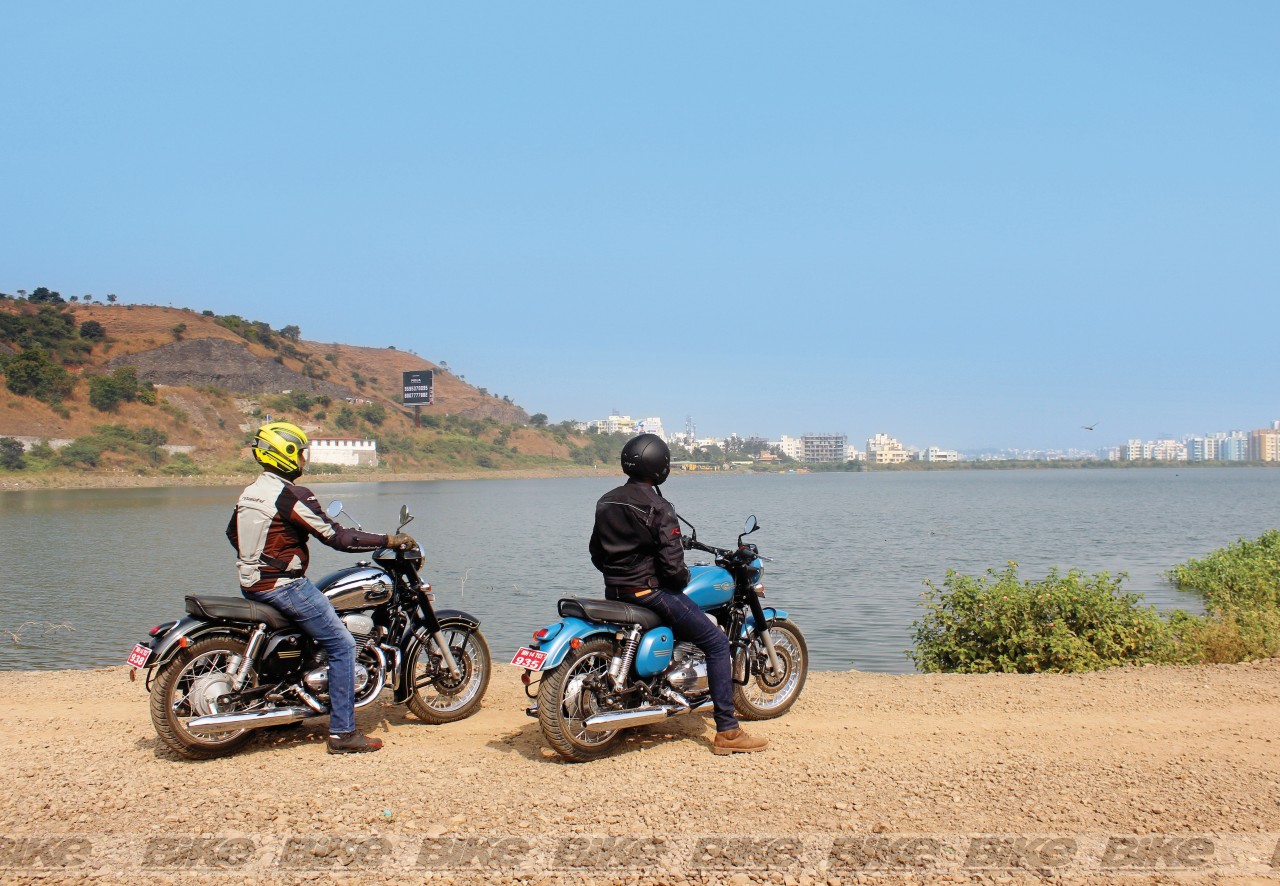 Classic Legends Jawa and 42 Review - Bike India