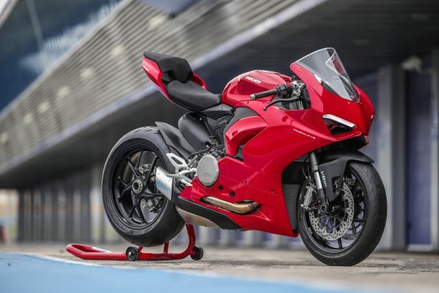 ducati panigale v2 teaser upcoming launch