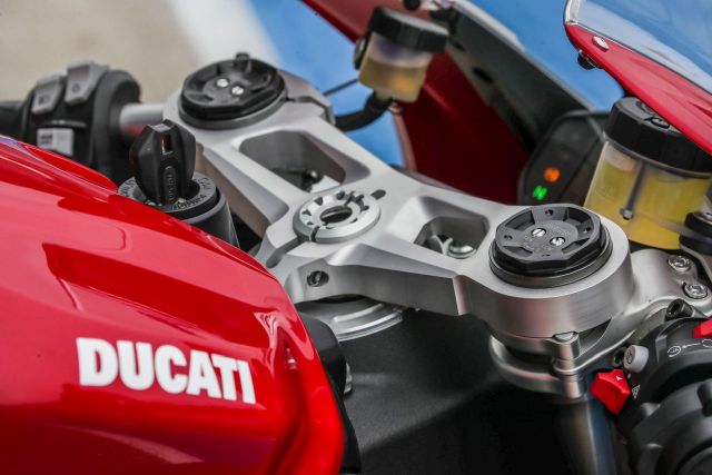 ducati panigale v2 teaser upcoming launch