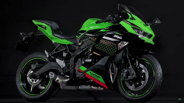 Kawasaki ZX-25R Image 1 WEB