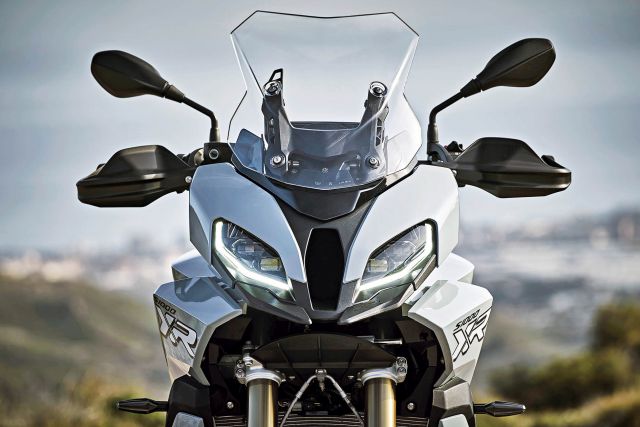 Bmw s1000xr online offroad