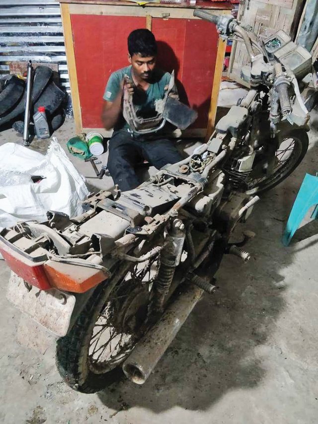 1998 Yamaha RX-Z restoration in Andaman and Nicobar