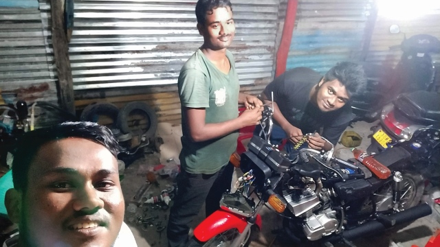 1998 Yamaha RX-Z restoration in Andaman and Nicobar