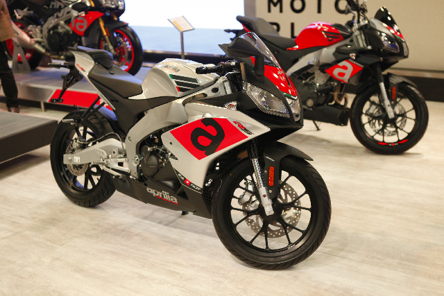 Aprilia bike new online model