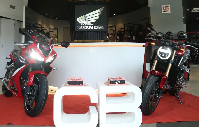 Honda big wing clearance bike