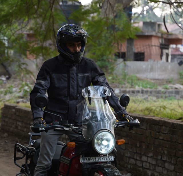 Royal enfield hot sale himalayan jacket