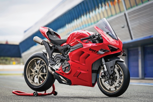 Ducati Panigale News and Reviews