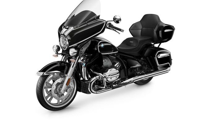 BMW R 18 Transcontinental Launched