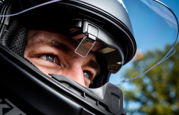 Digades and Sygic Introduce In-Helmet Head-Up Display - Bike India