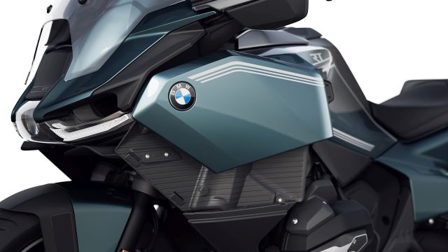 BMW R 1300 RT side adjustable aero elements.web