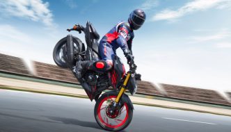 tvs25apachertr2004vtitle