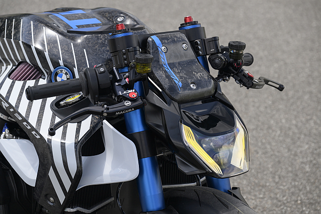 BMW R 1300 R Titan front.web